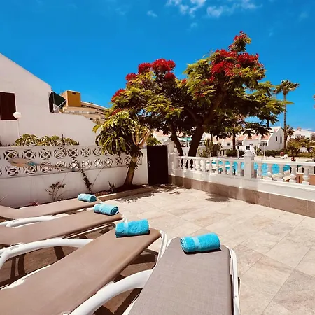 Beach Bungalow Holiday Home Nyaraló Costa Adeje (Tenerife)